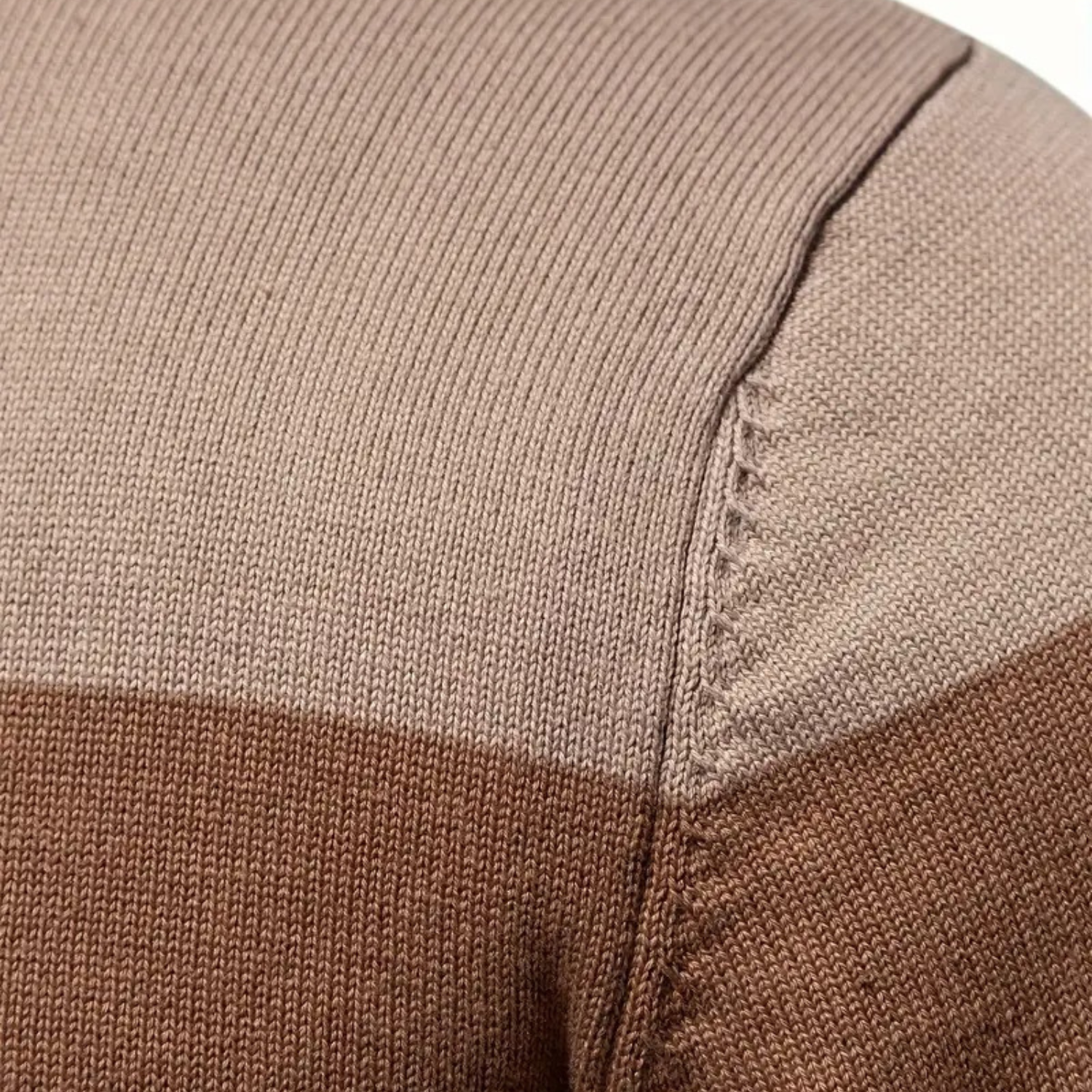 Pull Col Montant Zippé Milano | Élégant & Chaud